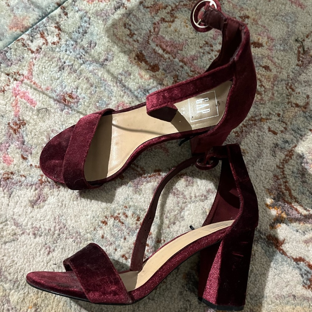 Gap Burgundy Heels